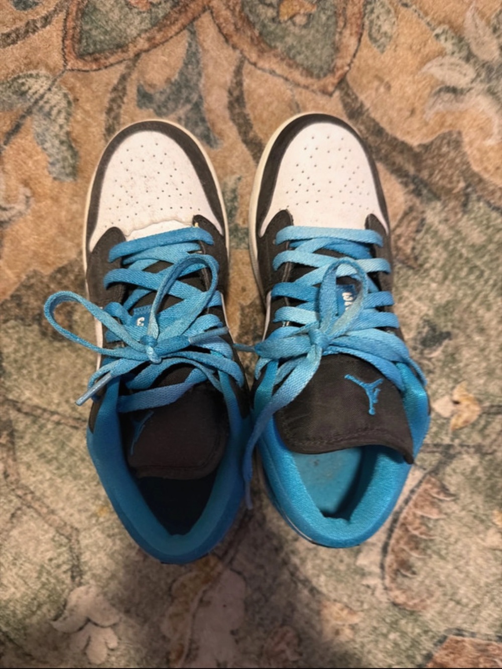 Nike Kids Black, White & Light Blue Low-Top Sneakers
